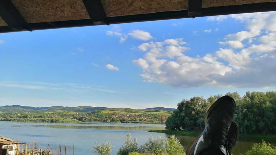 Captain'S House By The Danube River Cerevic Екстер'єр фото