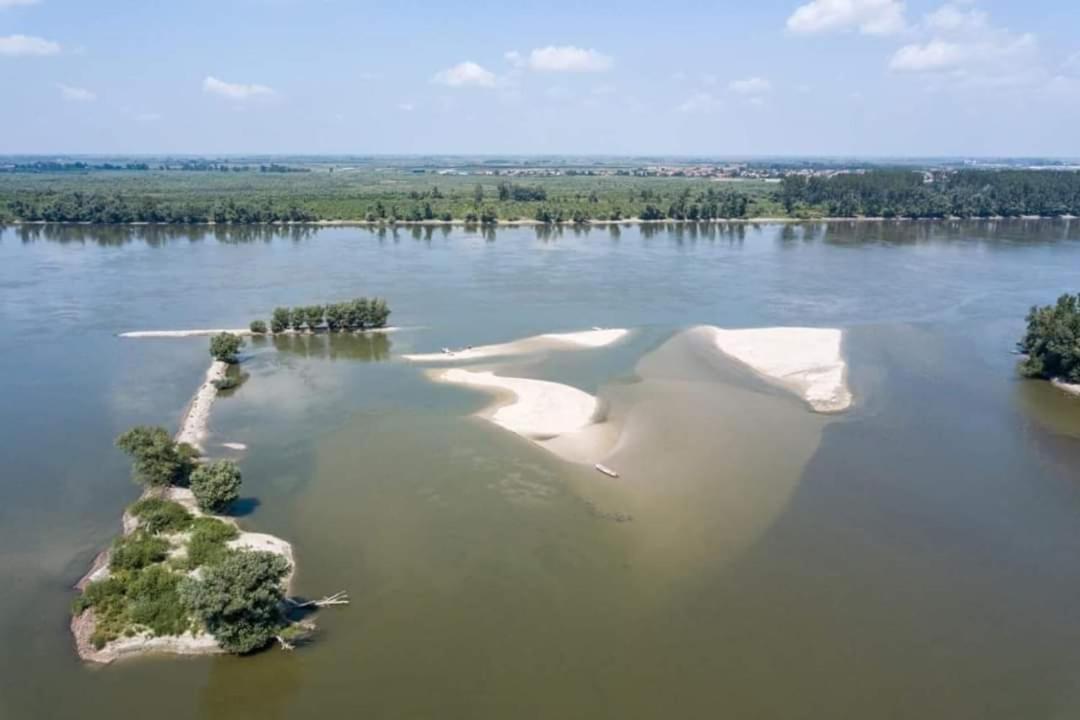 Captain'S House By The Danube River Cerevic Екстер'єр фото